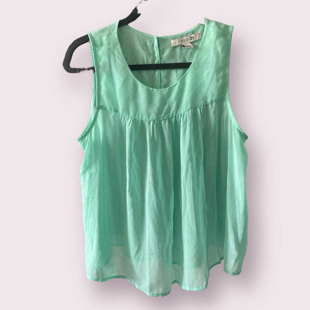 Sleeveless blouse